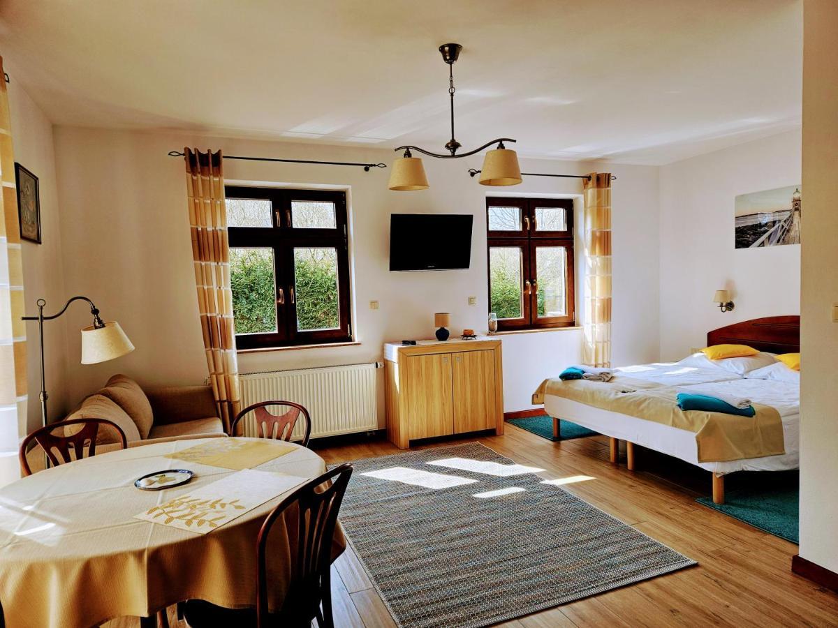 Apartamenty Z Klimatem Устка Экстерьер фото